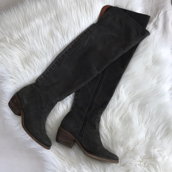 L u c k y  B r a n d • Over the knee Khlonn boot - Picture 2 of 7